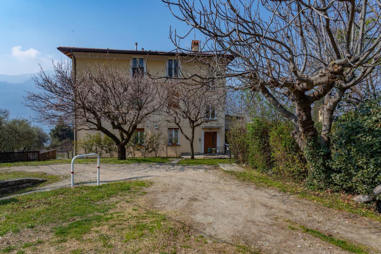 Mansarda Sole E Lago Lierna Esterno foto